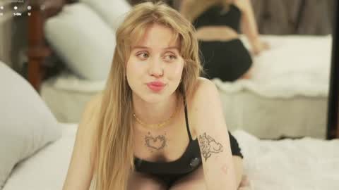 Eva online show from 06-04-26, 04:18