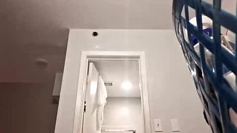 excitmama online show from 03-11-26, 08:31