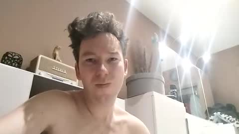 Excuteboy online show from 02-20-26, 04:53