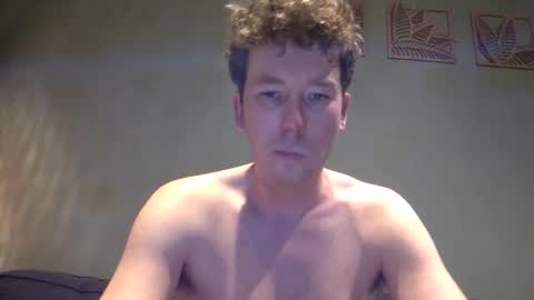 Excuteboy online show from 03-06-26, 04:31