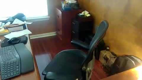 exhibitman69_ldb online show from 06-02-26, 03:58