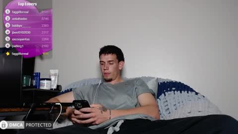 Snapshot of exi111 chatting on 04-22-26, 08:32 Exi111 online show from 04-22-26, 08:32