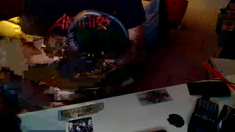 Snapshot of exibdevil chatting on 06-14-26, 08:22 Gio online show from 06-14-26, 08:22