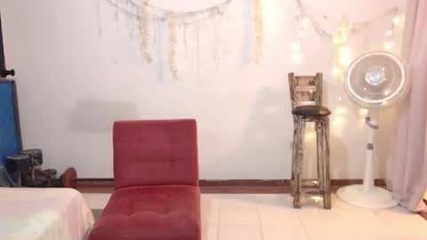 Snapshot of exoctic_ruby chatting on 09-08-25, 05:23 Ruby online show from 09-08-25, 05:23