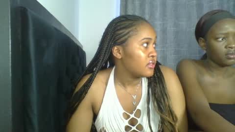 Snapshot of exotic_cutiee chatting on 06-15-26, 11:01 exotic_cutiee online show from 06-15-26, 11:01