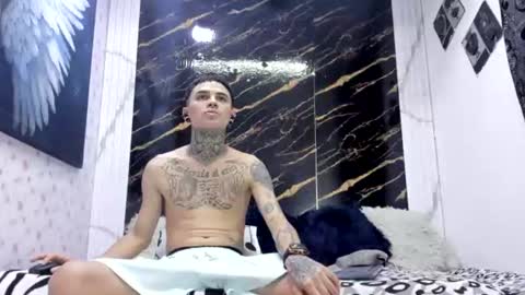 exotichot_couple online show from 07-08-26, 08:13