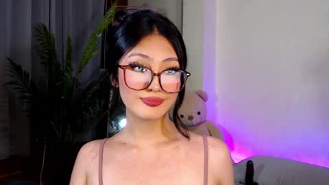 Snapshot of expensive_candyx chatting on 12-03-24, 12:16 Candy online show from 12-03-24, 12:16