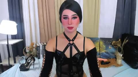 expensive_elise online show from 04-24-26, 04:31