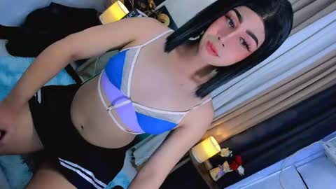 expensive_elise online show from 07-17-26, 06:57