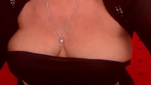 Alana online show from 01-18-25, 12:24