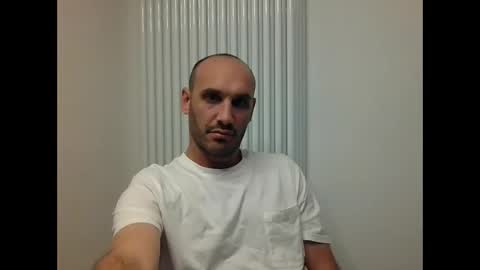 Extro online show from 04-26-26, 08:50