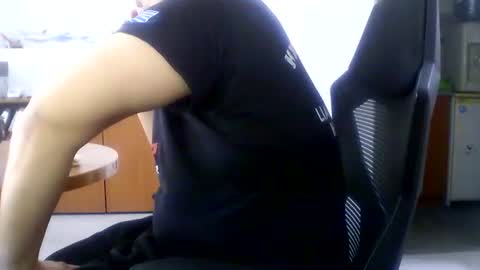 derssing online show from 03-31-26, 11:32