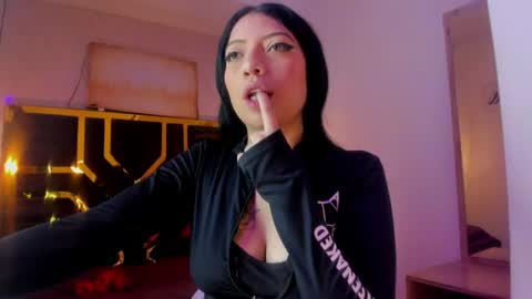   online show from 07-03-26, 12:11