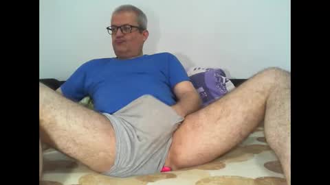 Snapshot of eyes12 chatting on 05-17-26, 03:59 GEORGE online show from 05-17-26, 03:59