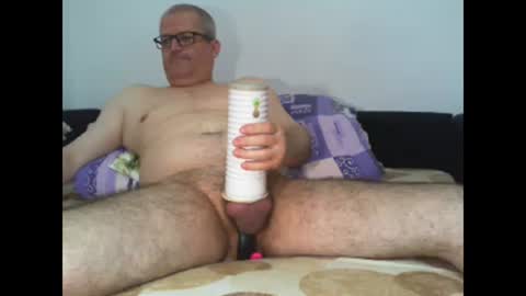 Snapshot of eyes12 chatting on 05-23-26, 05:45 GEORGE online show from 05-23-26, 05:45