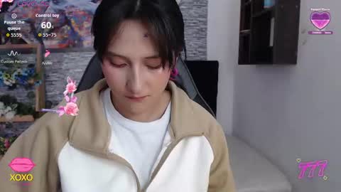 eyes moon online show from 07-10-26, 01:47