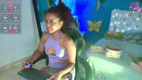 eylend_lisboa_ online show from 03-16-26, 01:15