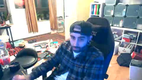 Eytab online show from 09-16-25, 01:39