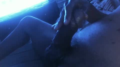 Snapshot of ezeddie2015 chatting on 09-28-25, 05:13 ezeddie2015 online show from 09-28-25, 05:13