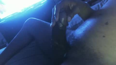 Snapshot of ezeddie2015 chatting on 10-22-25, 02:01 ezeddie2015 online show from 10-22-25, 02:01