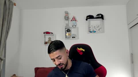 Ezzio Scolaro online show from 04-16-26, 12:11