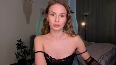  if you dont have fansly account yet use this link to registration    online show from 02-21-26, 11:55