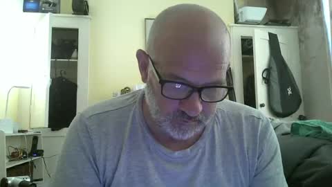 f1zzeek online show from 06-22-26, 03:31