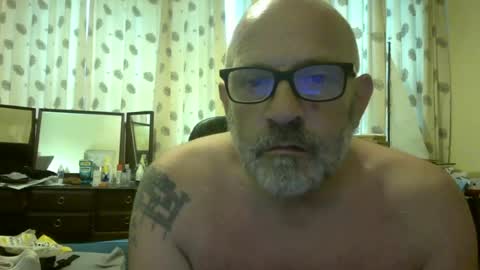 f1zzeek online show from 06-25-26, 07:51