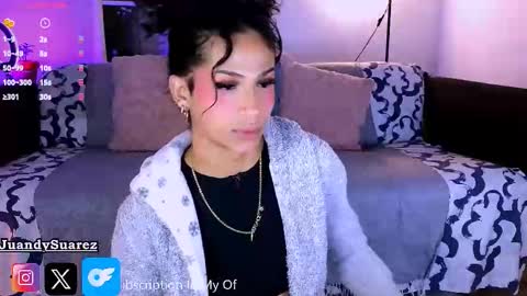 Snapshot of fabi_smith09 chatting on 11-23-25, 06:24 Fabi online show from 11-23-25, 06:24