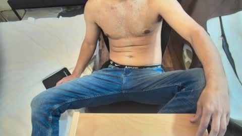 fabiano_hernandes30 online show from 04-20-26, 10:51