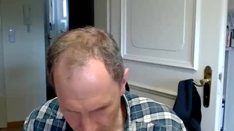 Snapshot of fabiansoohot chatting on 06-05-26, 01:39 Fabian online show from 06-05-26, 01:39
