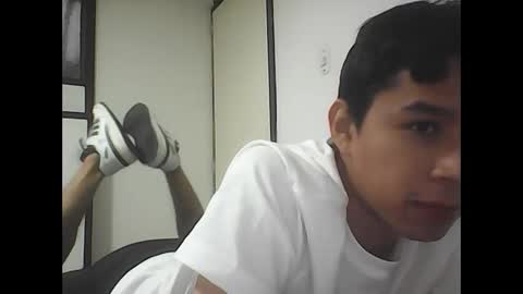 R online show from 10-06-25, 04:59