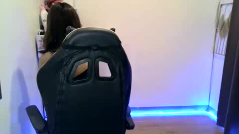 fabulous_cristy24 online show from 02-07-26, 12:20