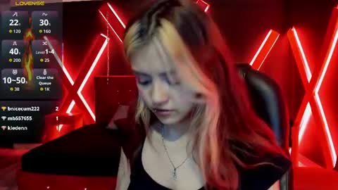 Snapshot of fabzy_fab chatting on 07-12-26, 12:07 fabzy online show from 07-12-26, 12:07