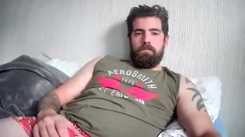 Snapshot of facesquat46 chatting on 11-01-25, 12:29 Sir Cum online show from 11-01-25, 12:29