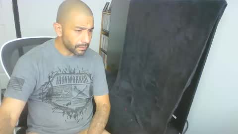 Snapshot of faded805 chatting on 05-24-26, 08:19 Mark online show from 05-24-26, 08:19
