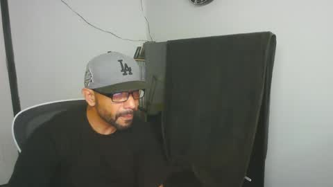 Snapshot of faded805 chatting on 06-14-26, 08:38 Mark online show from 06-14-26, 08:38
