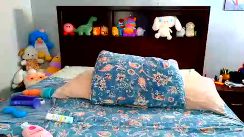 Faekitten97 online show from 04-27-26, 12:52