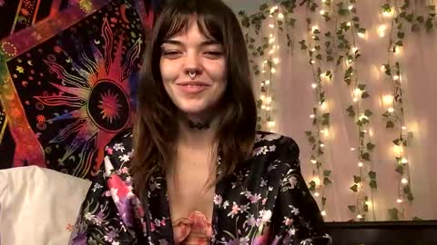 Faerie 3 online show from 10-10-25, 11:59