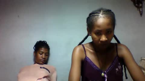 faiqua95 online show from 04-15-26, 07:58