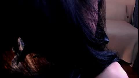 Elli  online show from 04-24-26, 01:13