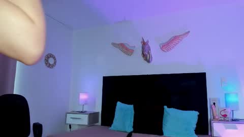 Natalye online show from 04-16-26, 09:39