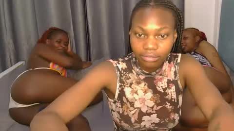 fairy_pearl online show from 04-24-26, 05:37