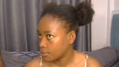 Snapshot of fairy_pearl chatting on 06-18-26, 03:07 fairy_pearl online show from 06-18-26, 03:07