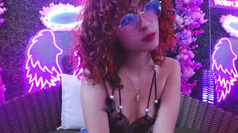 Snapshot of fairy_sweet_ chatting on 01-29-25, 08:25 FAIRY online show from 01-29-25, 08:25