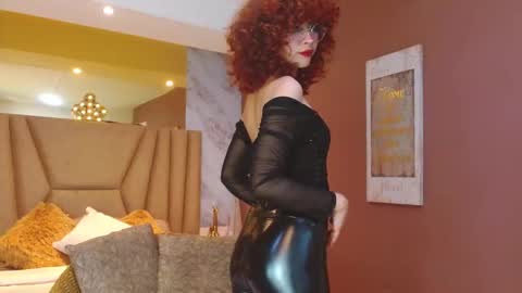 Snapshot of fairy_sweet_ chatting on 09-17-25, 08:43 FAIRY online show from 09-17-25, 08:43