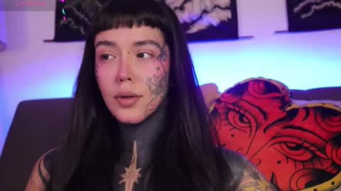 Fairy online show from 11-21-25, 09:52