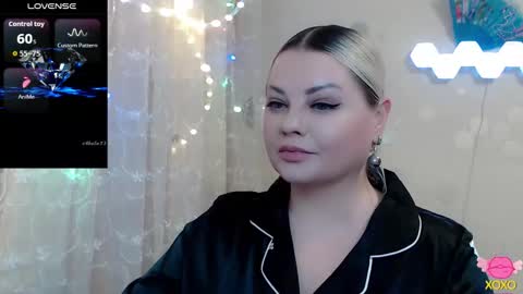 Jewell online show from 03-18-26, 06:11