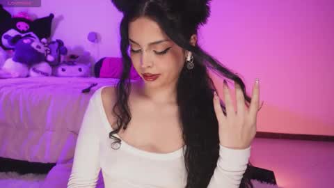 Sara  REMEMBER TO LEAVE A THUMB UP online show from 03-02-26, 05:08