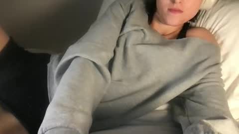 Snapshot of fakenshitsis chatting on 01-10-26, 12:34 Haydee online show from 01-10-26, 12:34